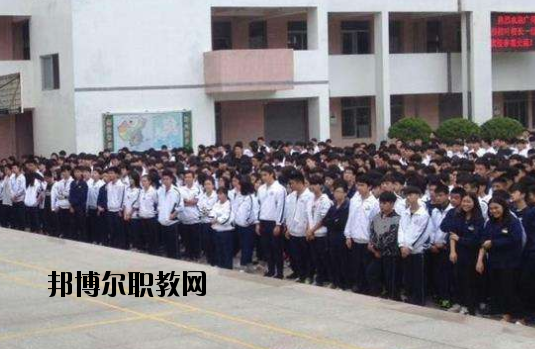臺(tái)山技工學(xué)校2020年報(bào)名條件、招生要求、招生對(duì)象