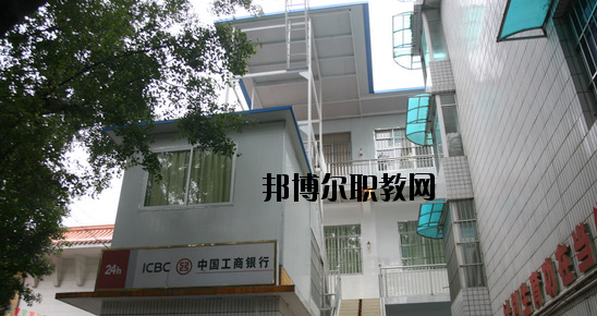 廣西商貿(mào)高級技工學(xué)校怎么樣、好不好