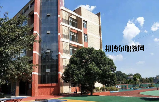 資中職業(yè)技術學校2020年招生辦聯(lián)系電話