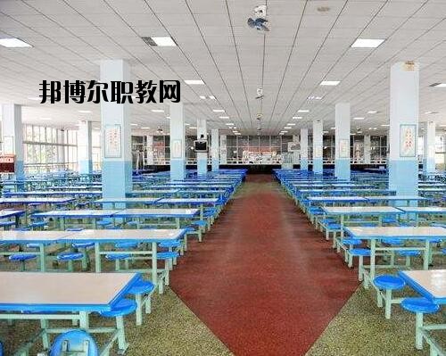 濮陽(yáng)職業(yè)中等專業(yè)學(xué)校2021年宿舍條件
