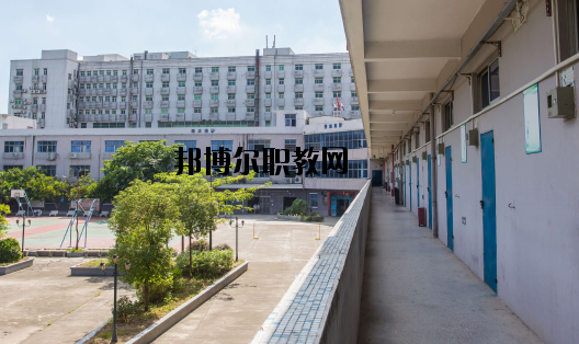 深圳寶民技工學(xué)校怎么樣、好不好