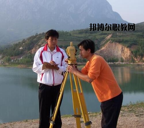 鄭州測(cè)繪學(xué)校2021年報(bào)名條件、招生對(duì)象