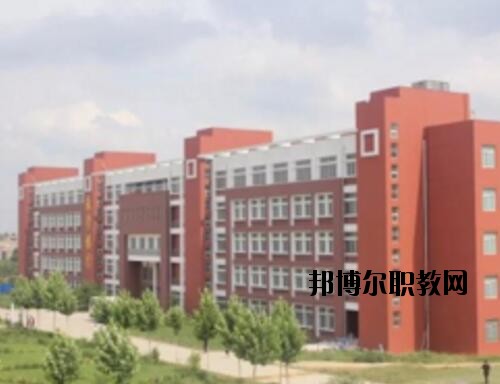 鄭州時代科技中等專業(yè)學校2021年招生辦聯系電話