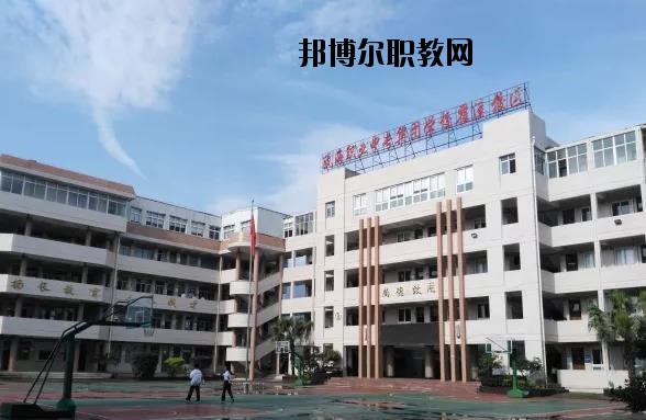 溫州甌海職業(yè)中專(zhuān)集團(tuán)學(xué)校2020年招生辦聯(lián)系電話(huà)