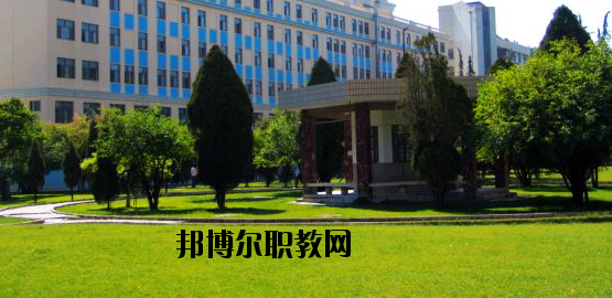 甘肅工業(yè)技師學(xué)院2020年學(xué)費(fèi)、收費(fèi)多少