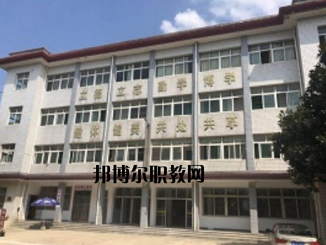武漢康華中等職業(yè)藝術(shù)學(xué)校怎么樣、好不好