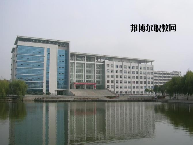 江川縣職業(yè)中學(xué)怎么樣、好不好