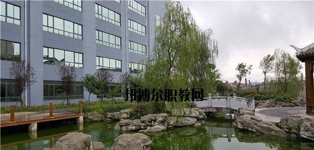 息烽縣職業(yè)技術(shù)學(xué)校2020年報(bào)名條件、招生要求
