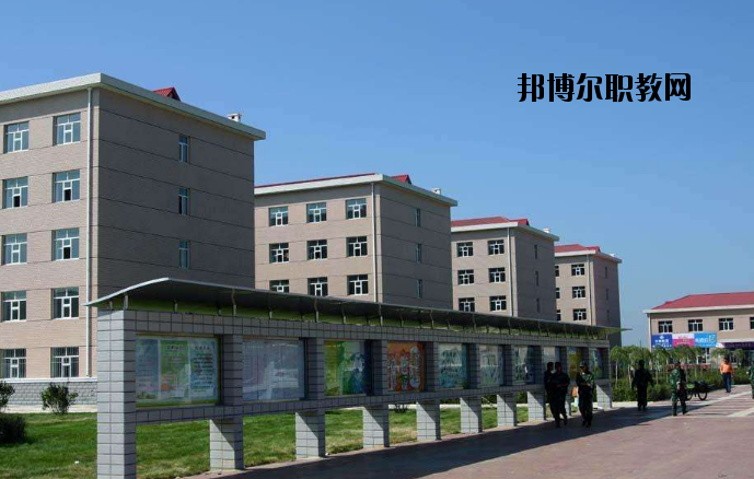新鄉(xiāng)相魁中等專業(yè)學校2021年報名條件、招生要求、招生對象