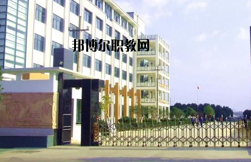 浙江吉利汽車工業(yè)學校怎么樣，好不好