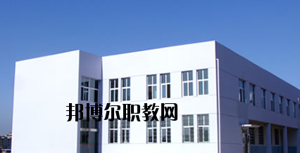 甘肅煤炭工業(yè)技工學(xué)校2020年報名條件、招生要求、招生對象