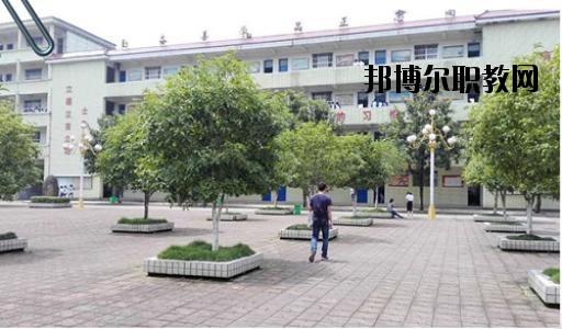 萍鄉(xiāng)福田職業(yè)中學(xué)2020年報(bào)名條件、招生要求、招生對(duì)象