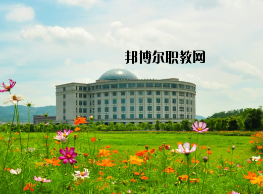 武漢軍需工業(yè)技工學(xué)校怎么樣、好不好