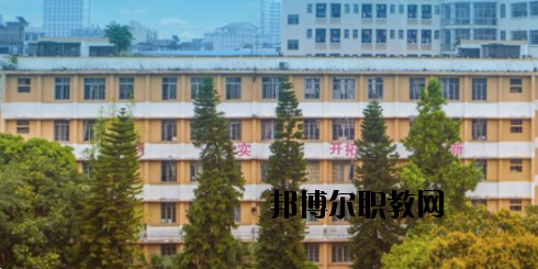 廣西玉林財(cái)經(jīng)學(xué)校怎么樣、好不好