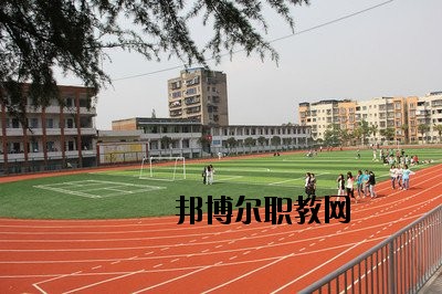 金平縣職業(yè)高級中學2020年報名條件、招生要求、招生對象