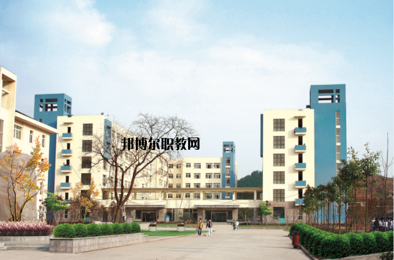 廣元市昭化區(qū)職業(yè)高級中學(xué)2020年報名條件、招生要求、招生對象
