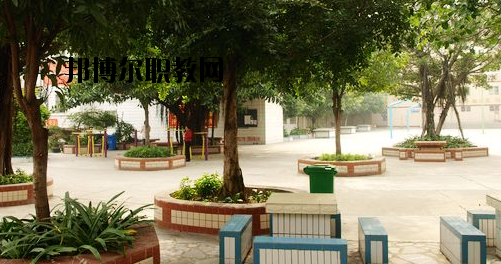 南寧中南理工職業(yè)技術(shù)學(xué)校2020年報名條件、招生要求、招生對象
