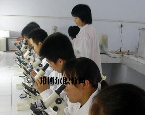 鄭州畜牧獸醫(yī)中等專業(yè)學(xué)校2021年報名條件、招生對象