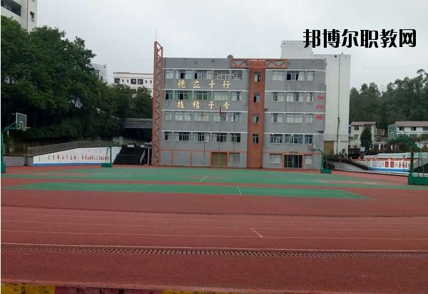 鹽源縣職業(yè)技術(shù)中學(xué)2020年報名條件、招生要求、招生對象
