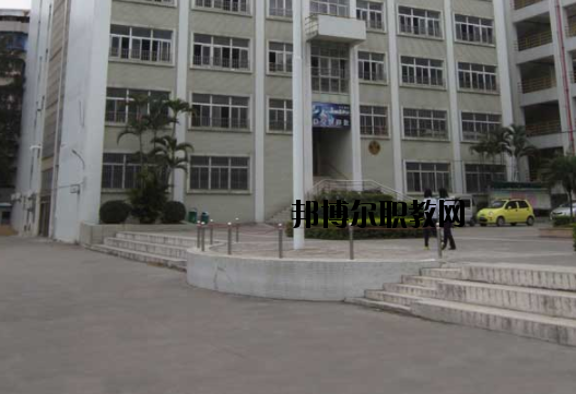 汕頭林百欣科技中專學(xué)校2020年報(bào)名條件、招生要求、招生對(duì)象