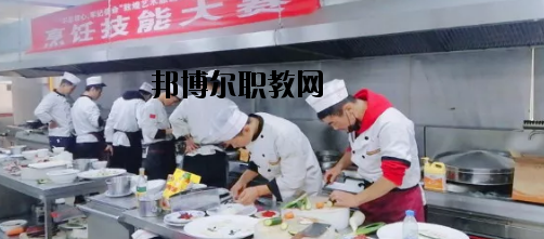 敦煌藝術(shù)旅游中等專業(yè)學校2020年學費、收費多少