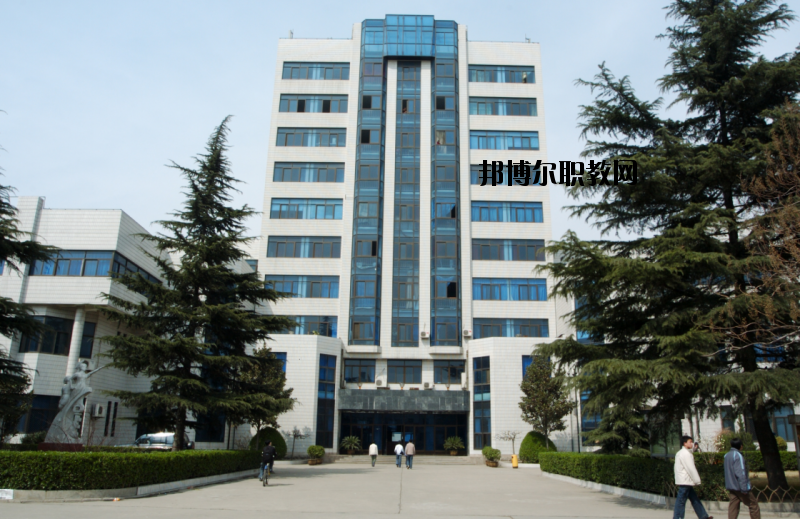 鄭州工業(yè)貿(mào)易學(xué)校怎么樣、好不好