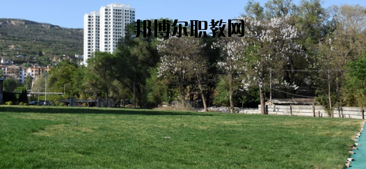 天水岷山技工學(xué)校2020年報(bào)名條件、招生要求、招生對(duì)象