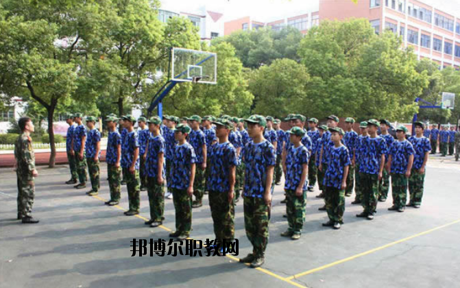 江西建筑工業(yè)學校網站網址