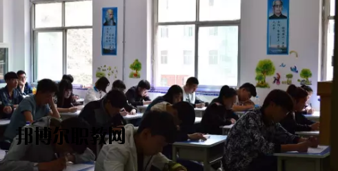 甘肅農(nóng)墾中等專業(yè)學(xué)校2020年學(xué)費、收費多少