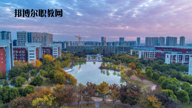 南京交通職業(yè)技術(shù)學(xué)院怎么樣、好不好