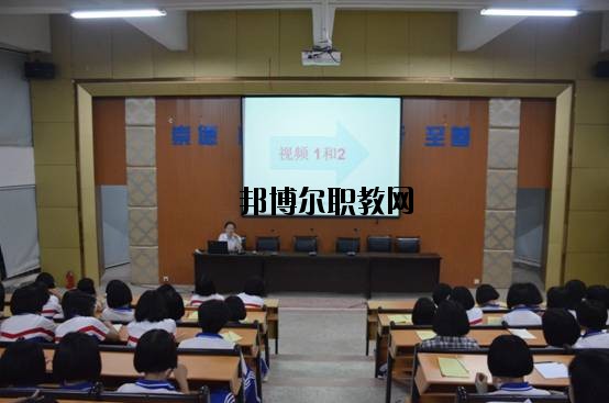崇義職業(yè)中等專業(yè)學校2020年報名條件、招生要求、招生對象 