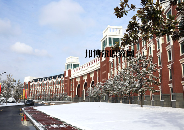南通體臣衛(wèi)生學(xué)校2020年報名條件、招生要求、招生對象
