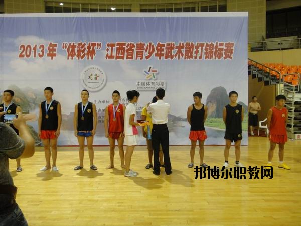 吉安文武學(xué)校怎么樣、好不好