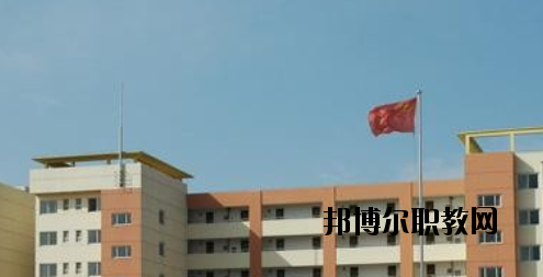 承德華中管理中專(zhuān)學(xué)校2020年報(bào)名條件、招生要求、招生對(duì)象 
