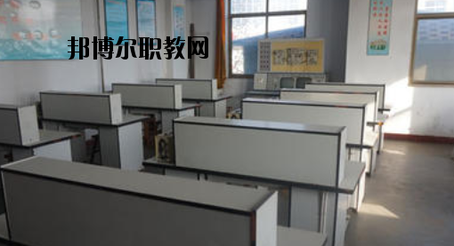保定富昌中專(zhuān)學(xué)校2020年報(bào)名條件、招生要求、招生對(duì)象 