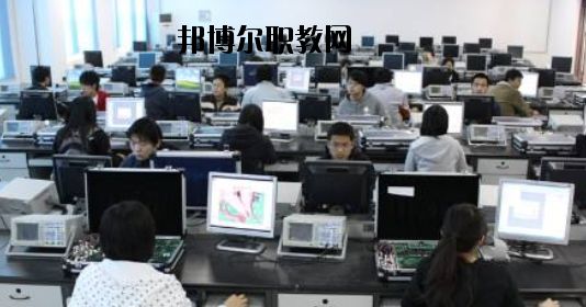 邢臺經(jīng)貿(mào)中專學校2020年有哪些專業(yè)