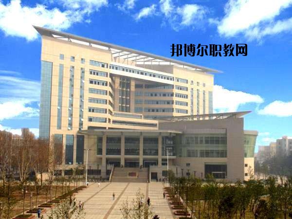 孝感紅人中等職業(yè)學校網站網址