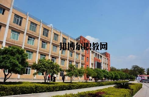 宜賓遠(yuǎn)大職業(yè)技術(shù)學(xué)校2020年報(bào)名條件、招生要求、招生對(duì)象
