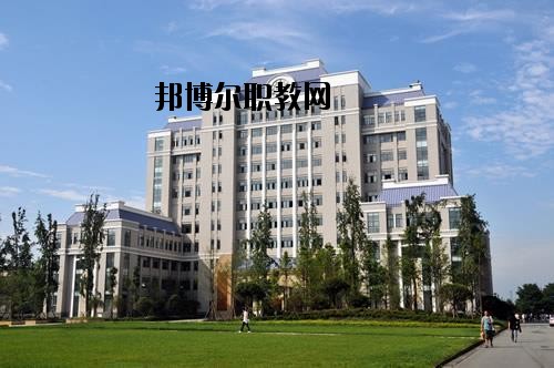 南充通信運(yùn)輸職業(yè)學(xué)校2020年報(bào)名條件、招生要求、招生對象