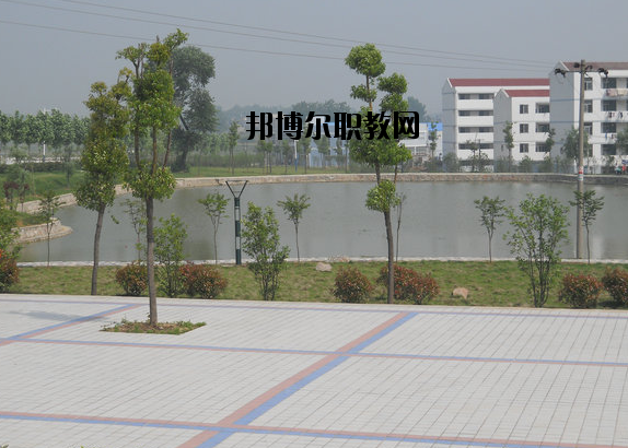 合肥汽車機(jī)械技術(shù)學(xué)校怎么樣、好不好