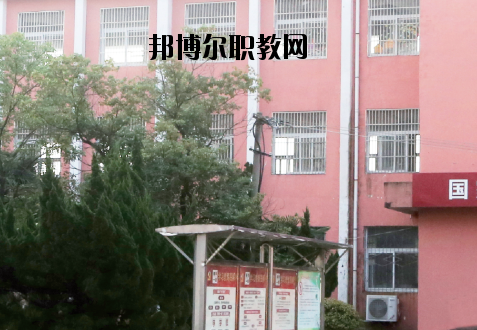 合肥商貿(mào)科技學(xué)校2020年報(bào)名條件、招生要求、招生對(duì)象 