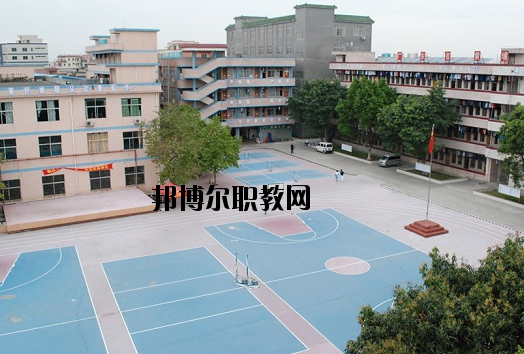 廣東黃埔技工學(xué)校2020年報(bào)名條件、招生要求、招生對(duì)象
