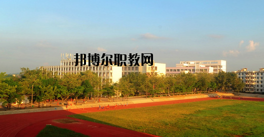 平南中等職業(yè)技術學校2020年報名條件、招生要求、招生對象
