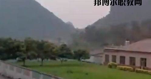 桂林電子中等專業(yè)學校2020年報名條件、招生要求、招生對象