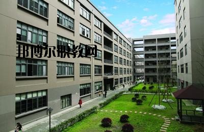 成都信息工程職業(yè)技術(shù)學(xué)校怎么樣、好不好