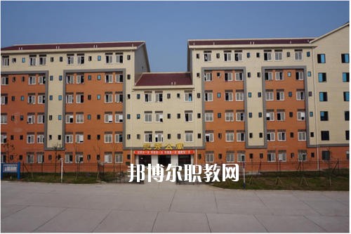 瀘州交通技工學(xué)校2020年報(bào)名條件、招生要求、招生對(duì)象