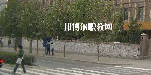 西安鐵路高級技工學(xué)校2020年報名條件、招生要求、招生對象