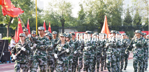 西安齊力鐵路學(xué)校2020年報(bào)名條件、招生要求、招生對(duì)象