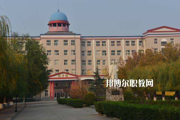 南陽廣播電視中等專業(yè)學(xué)校2021年報(bào)名條件、招生要求、招生對(duì)象