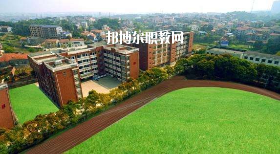 鄭州科技中等專業(yè)學(xué)校2021年報(bào)名條件、招生要求、招生對(duì)象